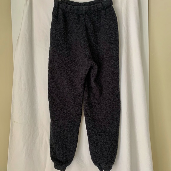 SKIMS black 'Teddy High Pile Fleece Track Pants Joggers' - Picture 6 of 9